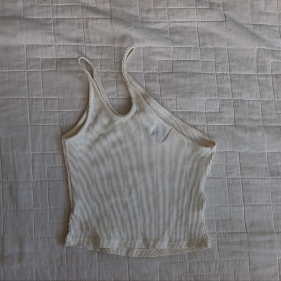 Princess Polly Ribbed One-Shoulder Tank - Picture 2 of 3